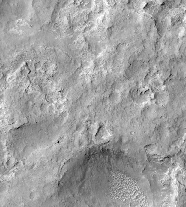 Curiosity z obn drhy Marsu