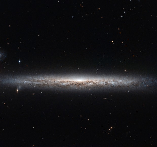 Galaxie NGC 3501 ve Lvu