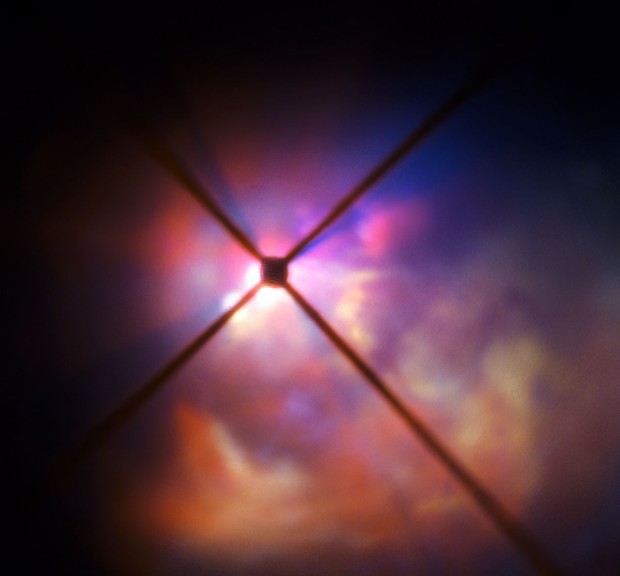 Snmek hvzdnho veleobra VY Canis Majoris pozen dalekohledem VLT