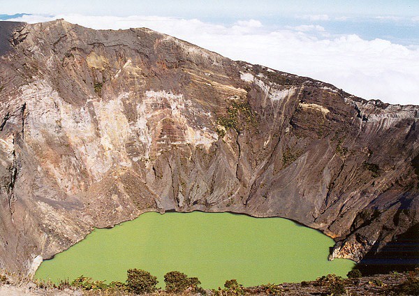 Srne jazero v kaldere Crter Pricipal