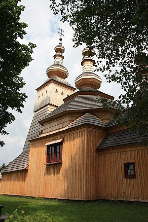 Cerkev v Ladomirov