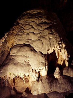 Javosk jeskyn, krasov vzdoba