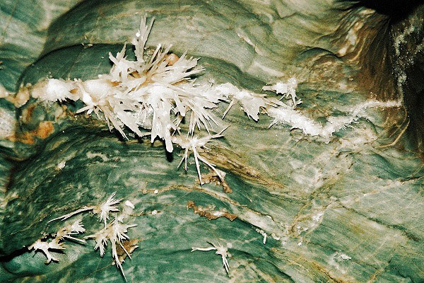 Ochtinsk aragonitov jeskyn