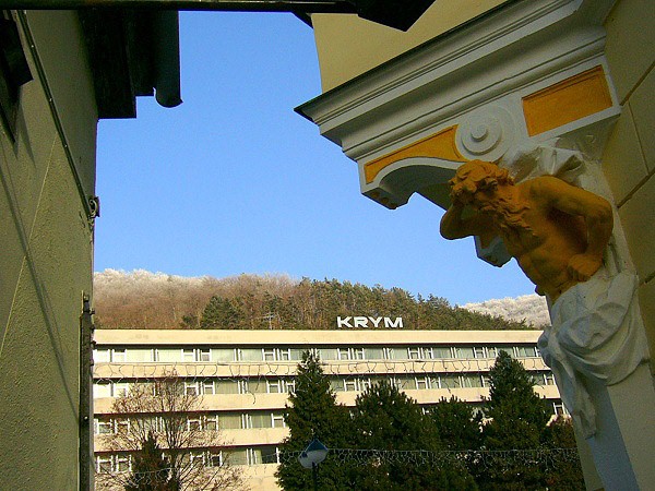 Komplex Krym, Trenianske Teplice