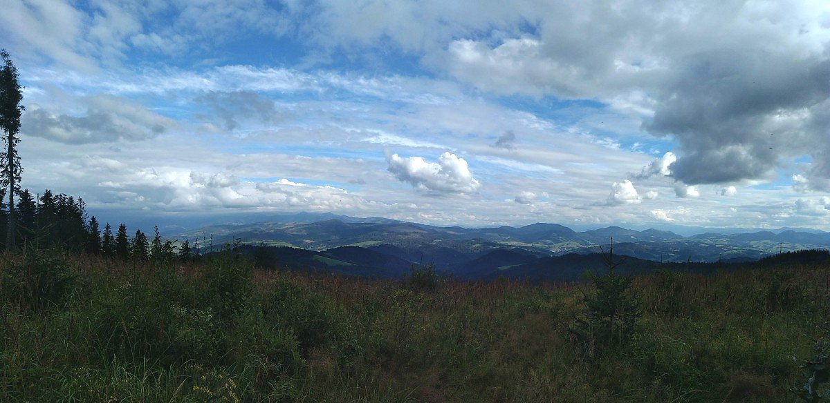 Panorama z hebene Oravsk Magury