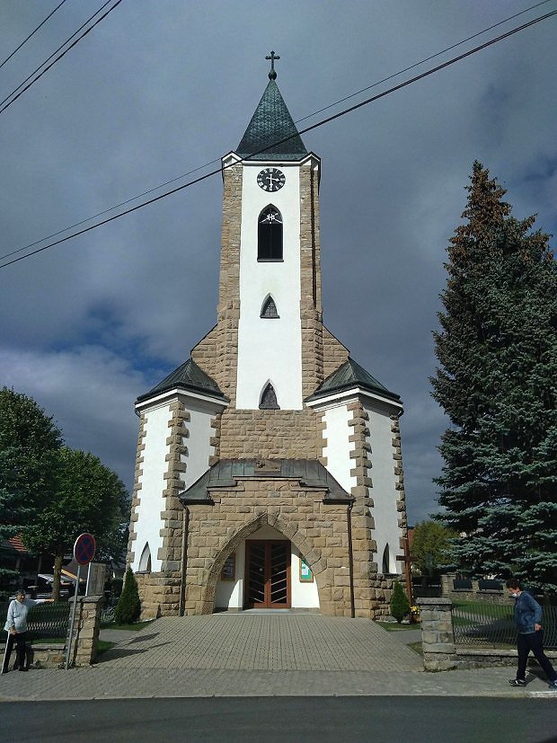 Kostel svtho Vendelna v Zuberci