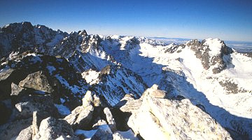 Panorama zimnch Vysokch Tater, vlevo Gerlachovsk tt