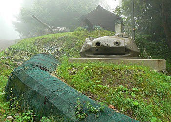 Hlavní palebnou sílu tvořily tankové věže