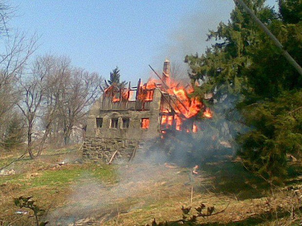 Požár chaty KČST na Javorníku