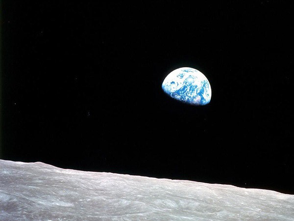 Země nad měsíčním obzorem, Apollo 8