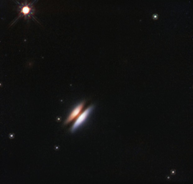 Protoplanetrn disk 'Ltajc tal' kolem hvzdy 2MASS J16281370-2431391