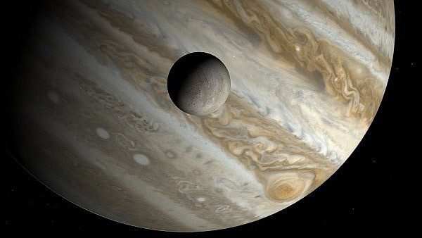 Měsíc Europa a Jupiter