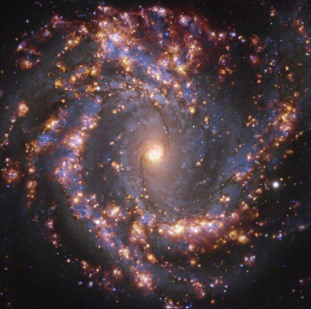 Galaxie NGC 4303 na snmku VLT/MUSE v rznch vlnovch dlkch