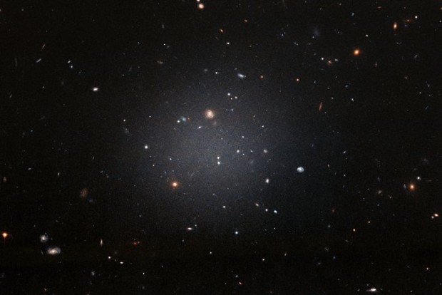 Duchovitá galaxie bez temné hmoty