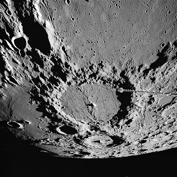 Kráter Ptolemaios