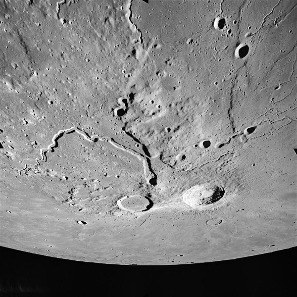 Krátery Aristarchus a Herodotus