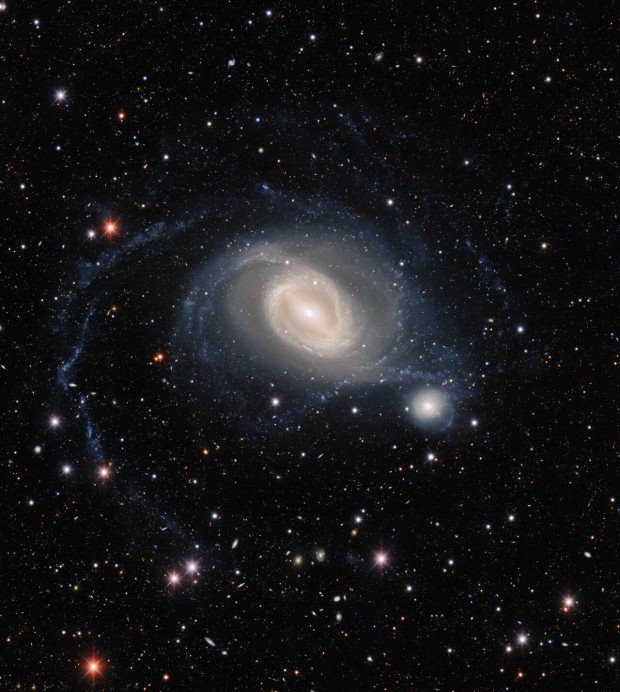NGC 1512 a NGC 1510