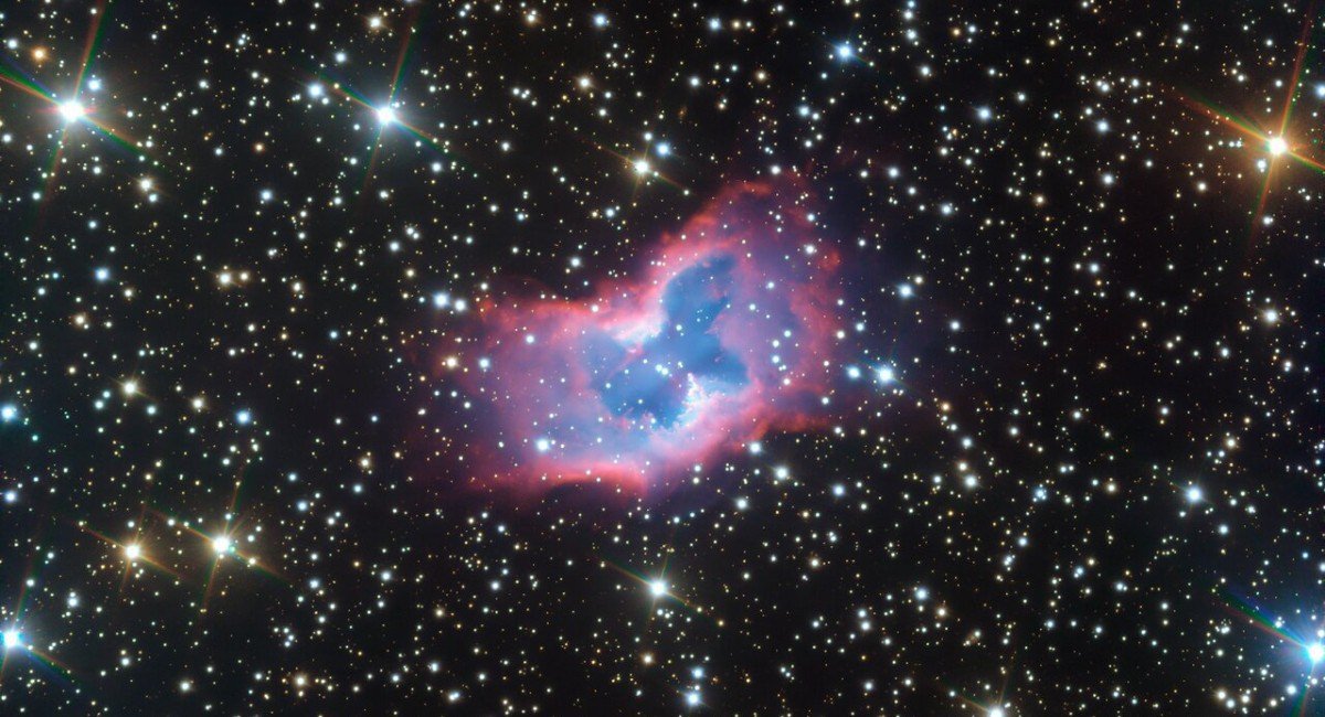 Planetární mlhovina NGC 2899 na snímku z dalekohledu VLT