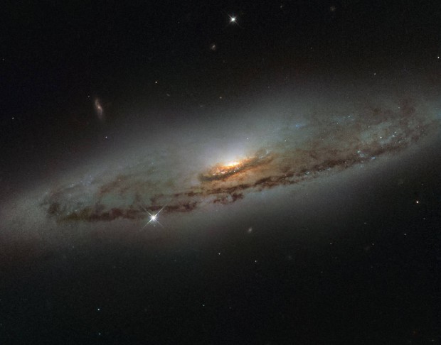 Spirln galaxie NGC 4845