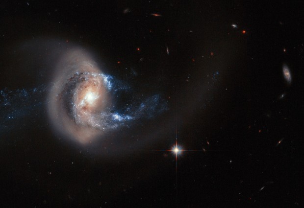 Galaxie NGC 7714