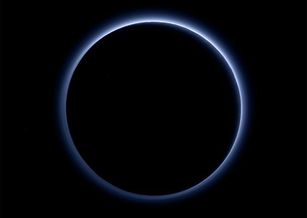 Překvapivý objev atmosféry Pluta