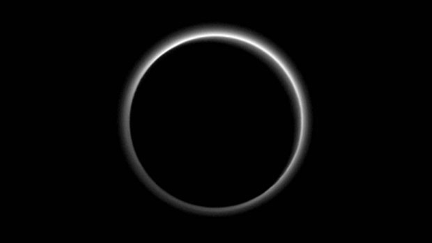 Hustá atmosféra Pluta vědce zaskočila