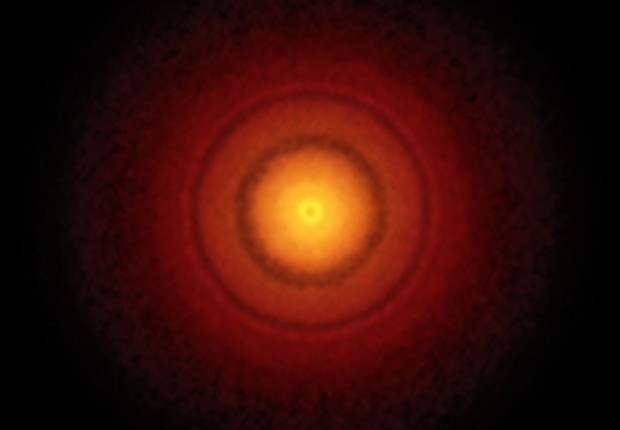 Disk kolem hvězdy TW Hydrae zobrazený pomocí ALMA