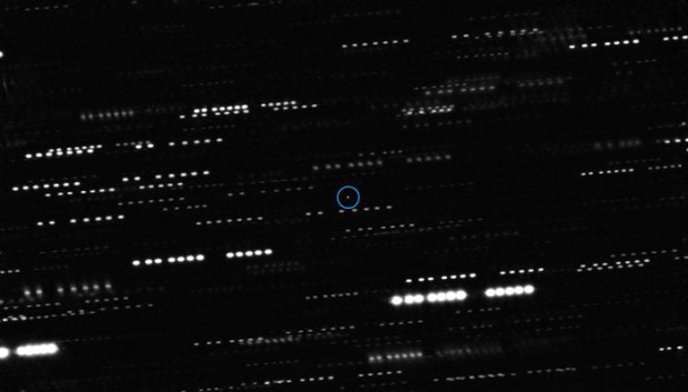 Sloen snmek planetky `Oumuamua pozen pomoc dalekohledu VLT a dalch teleskop