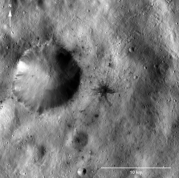 Mladý impaktní kráter, Vesta