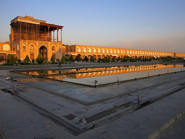Palc Ali Qapu v Isfahnu