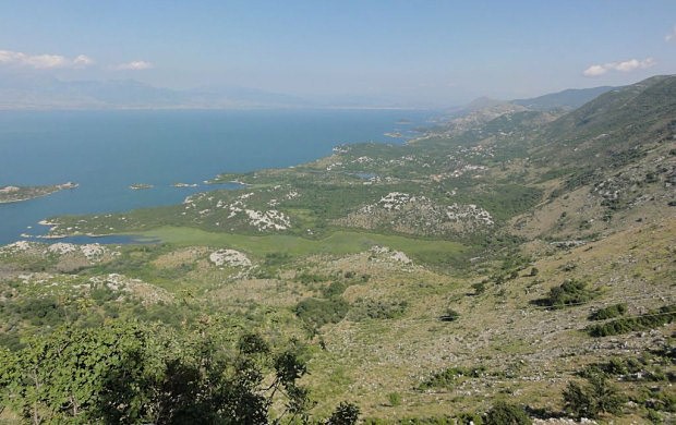 Vhledy na Skadarsk jezero