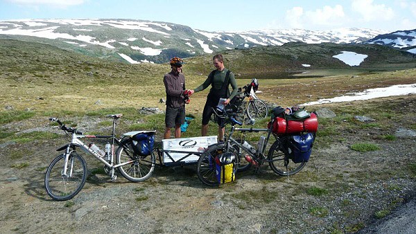 Aurlandsvegen, setkání s německými cyklisty
