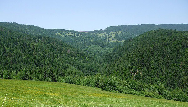 Stolické vrchy, vzadu Tresník