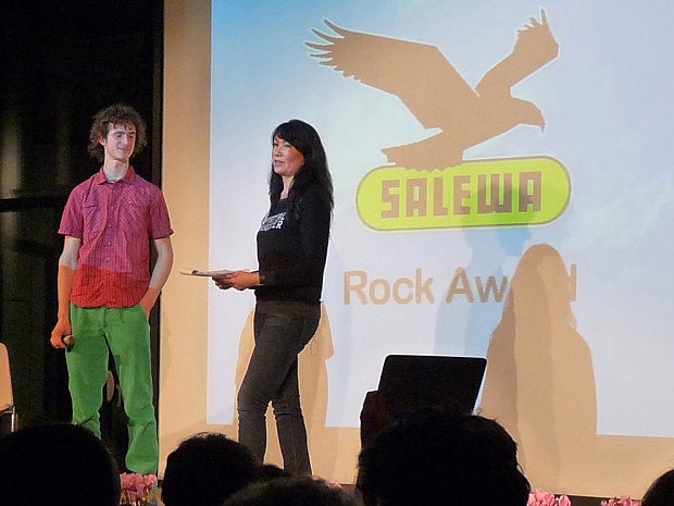 Adam Ondra (tet zleva) obdrel Salewa Rock Award