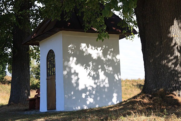 Kaplička na okraji Kunešova