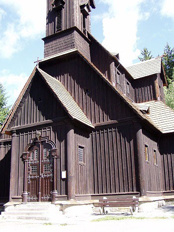 Dřevěný kostel ve středisku Bílá