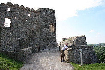 Střední hrad, Děvín