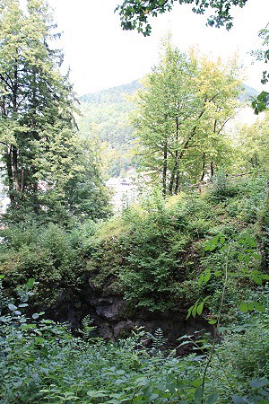 Komín jeskyně Šipka, pohled shora