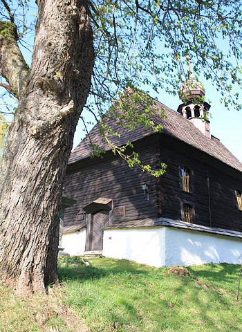 Dřevěný kostel v Klepáčově