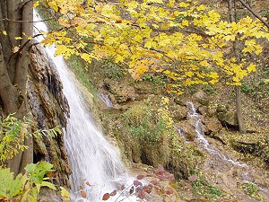 Lúčanský vodopád na podzim