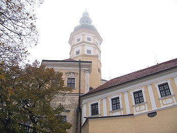 Věž s kaplí