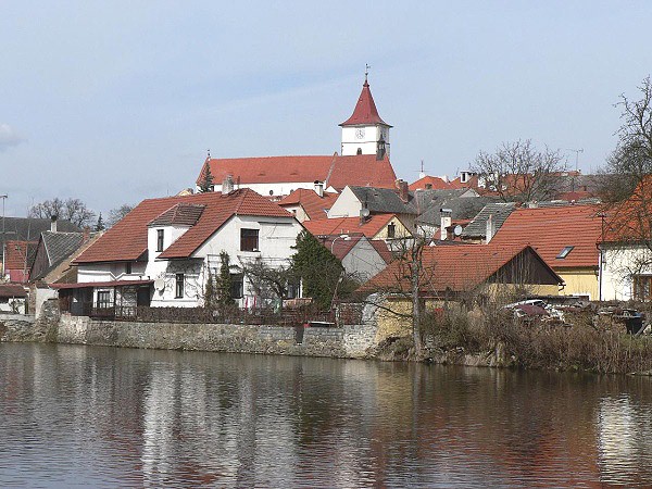 Horažďovice, pohled na město od řeky