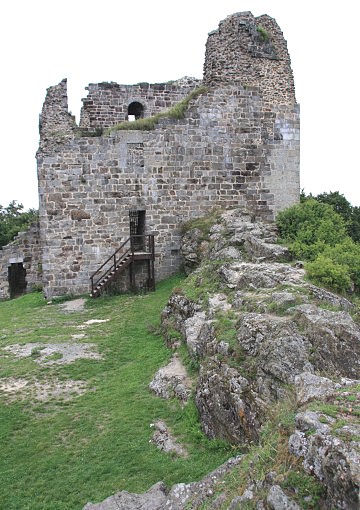 Hrad Přimda, původně románský donjon