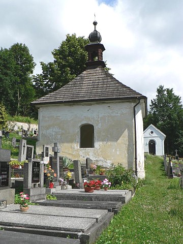 Poleň, hřbitovní kaple sv. Salvatora
