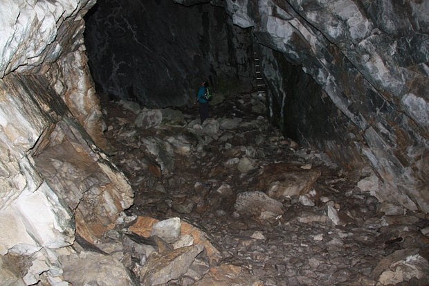 Raptawická jeskyně