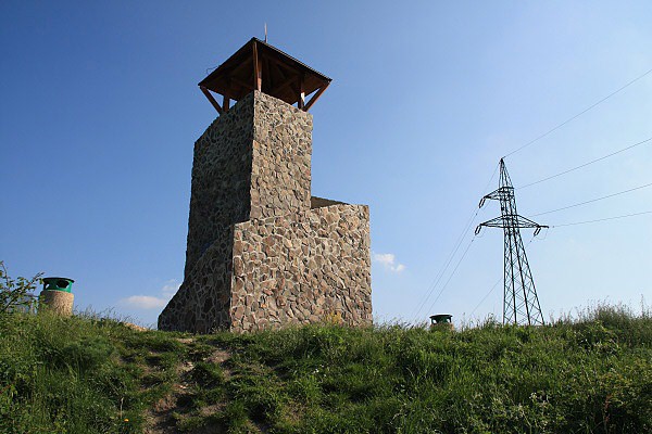 Rozhledna u obce Rozbehy, Malé Karpaty