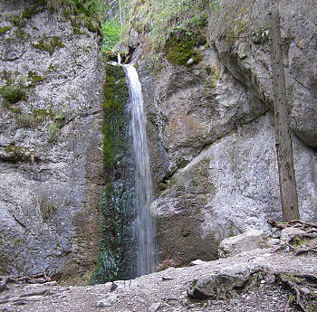 Vodopád Stará voda zvaný Poľovnícky vodopád