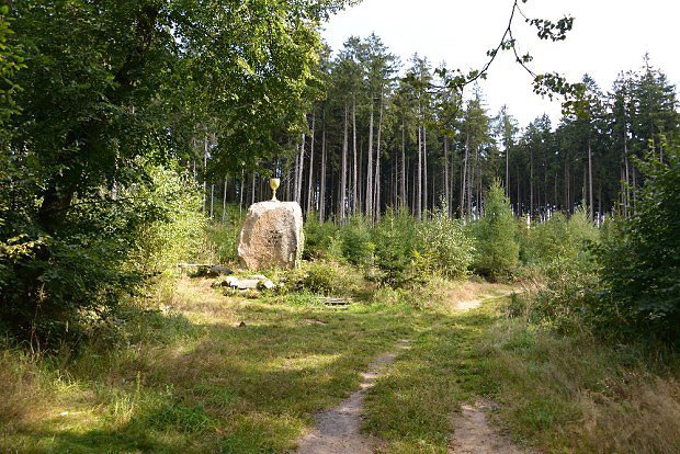 Kámen na památku padlým husitským bojovníkům