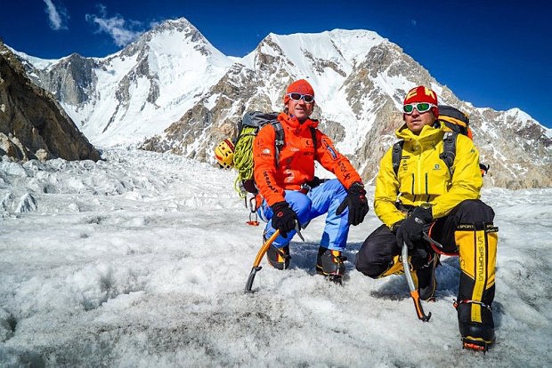 Spolen foto astnk zjezdu na Gasherbrum I