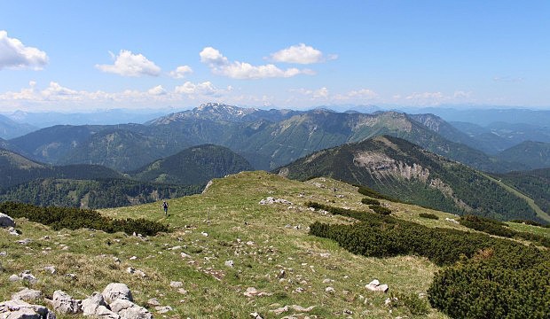 Gross Ötscher, pohled k západu ze stezky na vrchol
